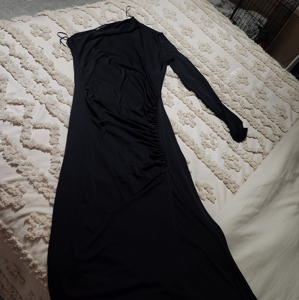 Black Bodycon Long Sleeve Mock Neck Dress